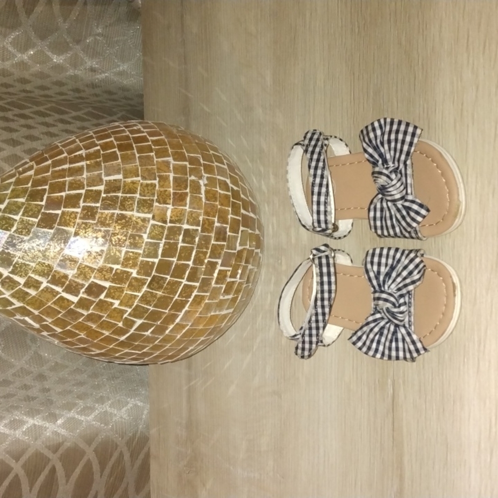 Infant shoes